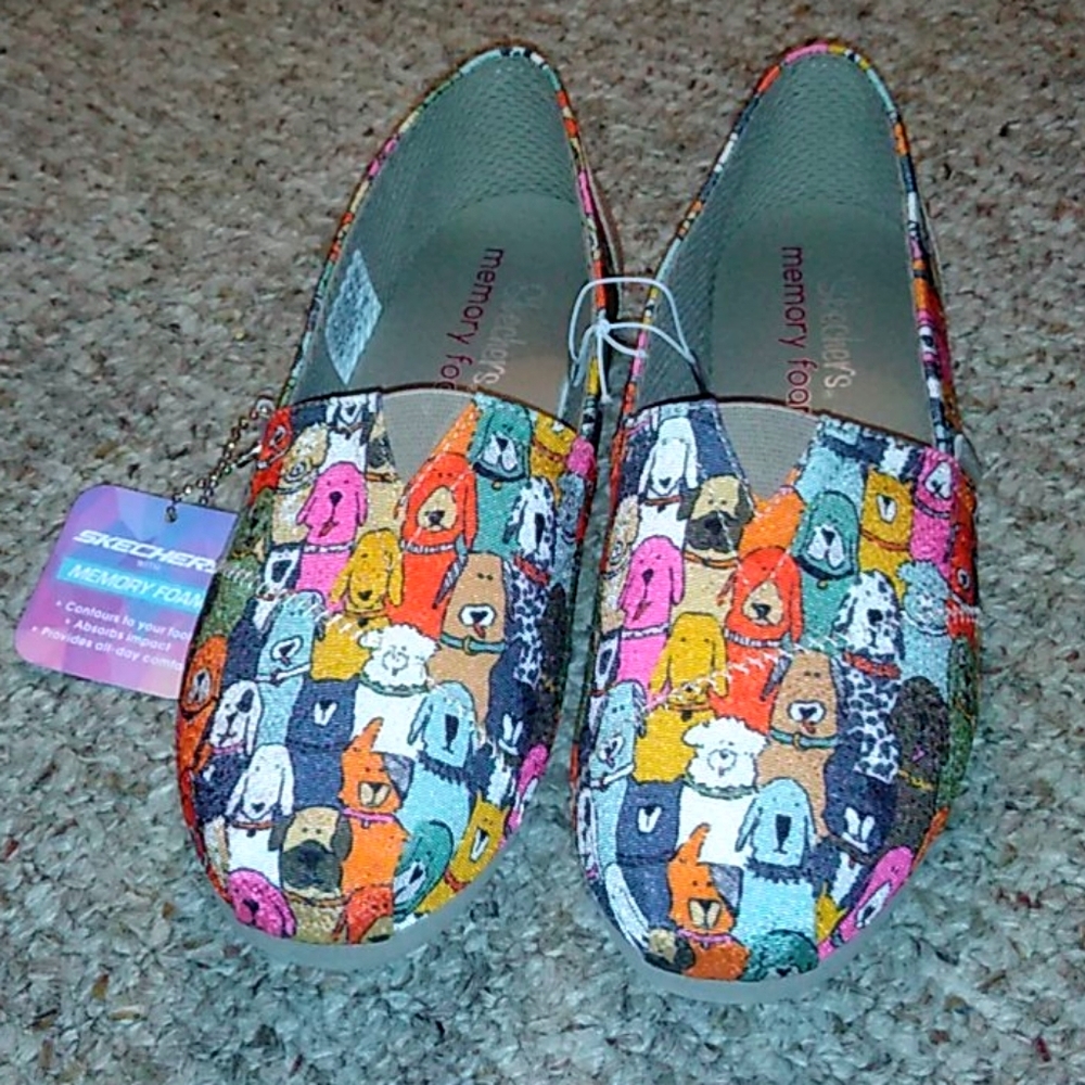 Skechers
